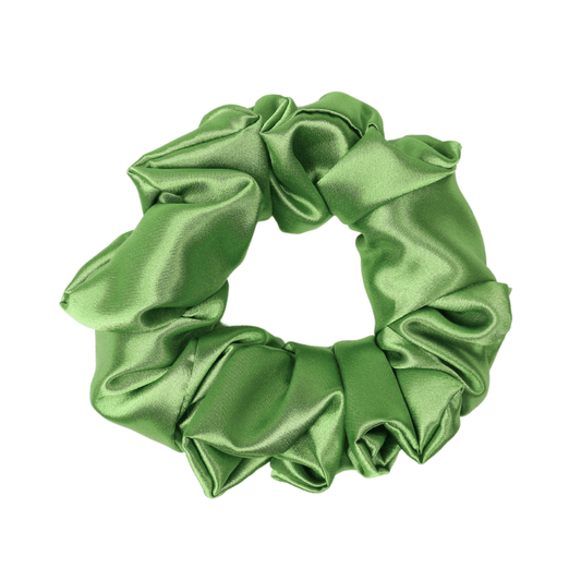 Scrunchie  élastique de style chouchou en satin vert vif de face